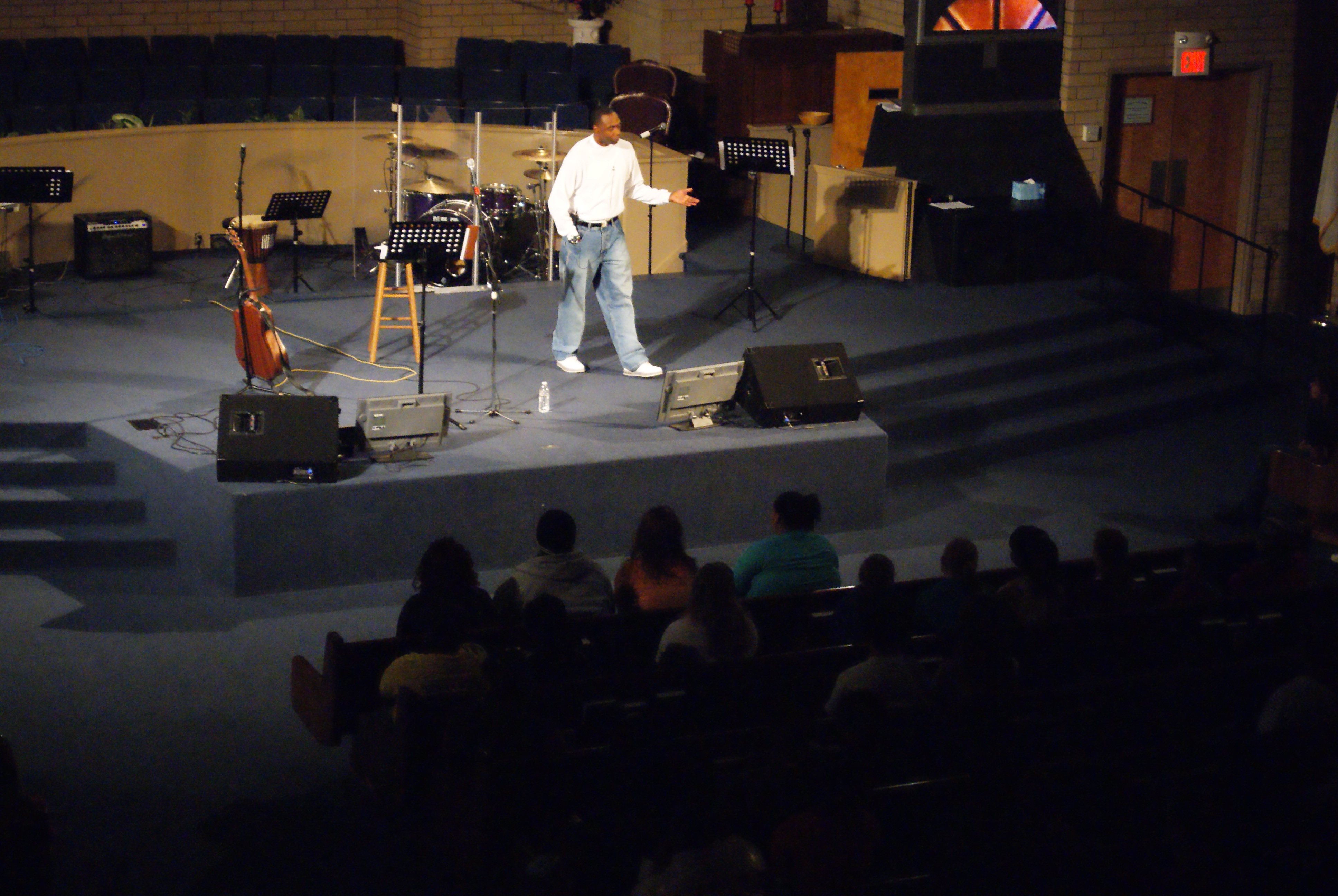 tbc_YouthJam2011_Byron2.JPG